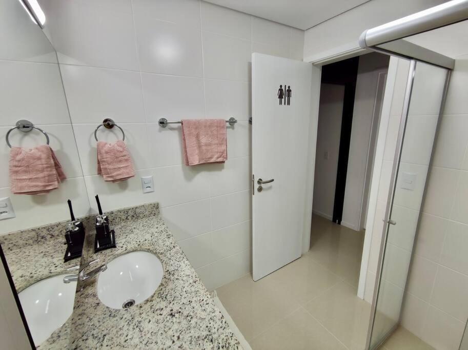Beach Apartment Villas Do Campeche Florianopolis Exterior photo